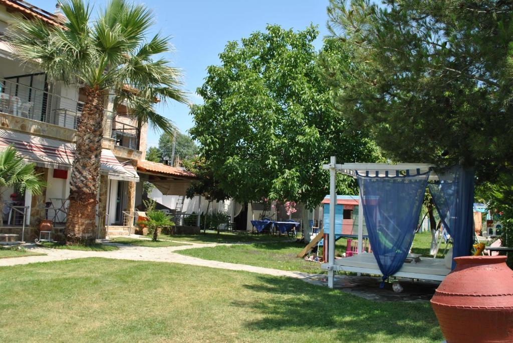 Hotel Fernando Ofrínion Exterior foto